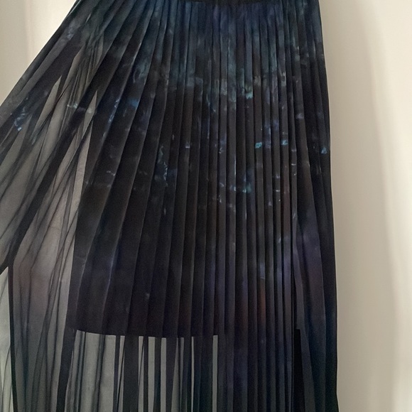 Strapless maxi dress - Picture 2 of 5